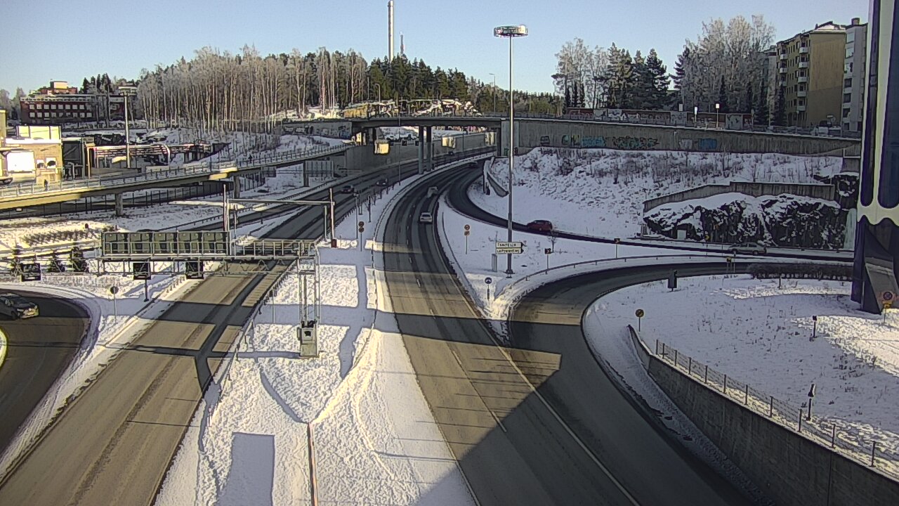 Weather Camera Image Road 12 Tampere, Rantatunneli Armonkallio, Tampere, Pirkanmaa