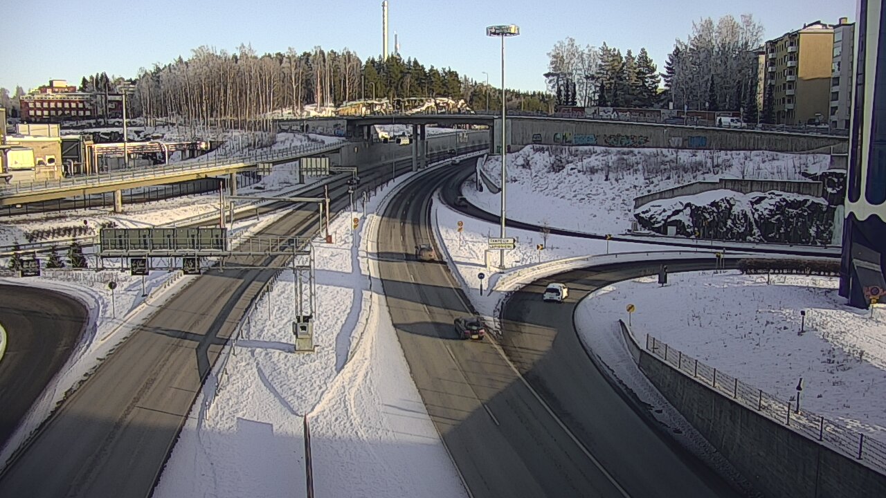 Weather Camera Image Road 12 Tampere, Rantatunneli Armonkallio, Tampere, Pirkanmaa