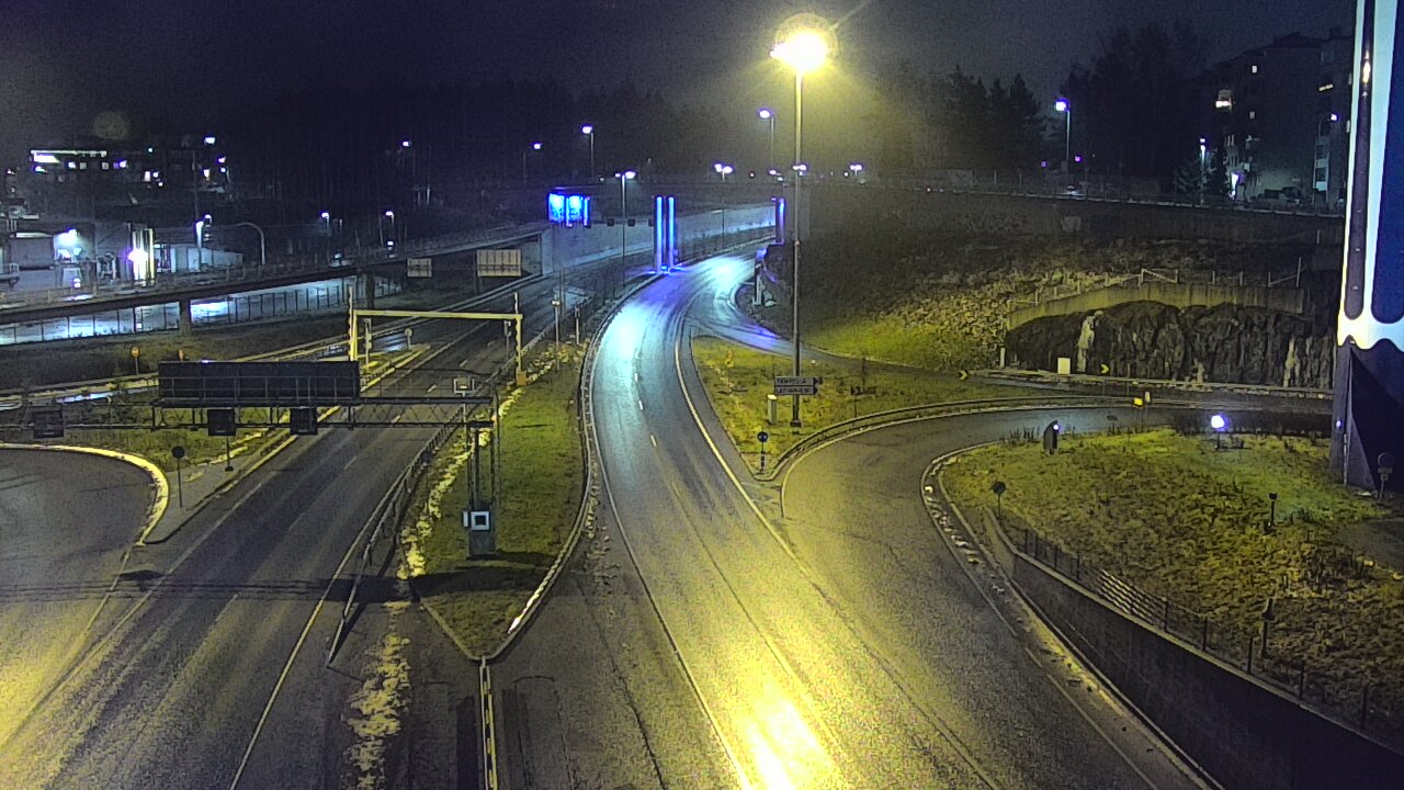 Weather Camera Image Väg 12 Tammerfors, Rantatunneli Armonkallio, Tampere, Pirkanmaa