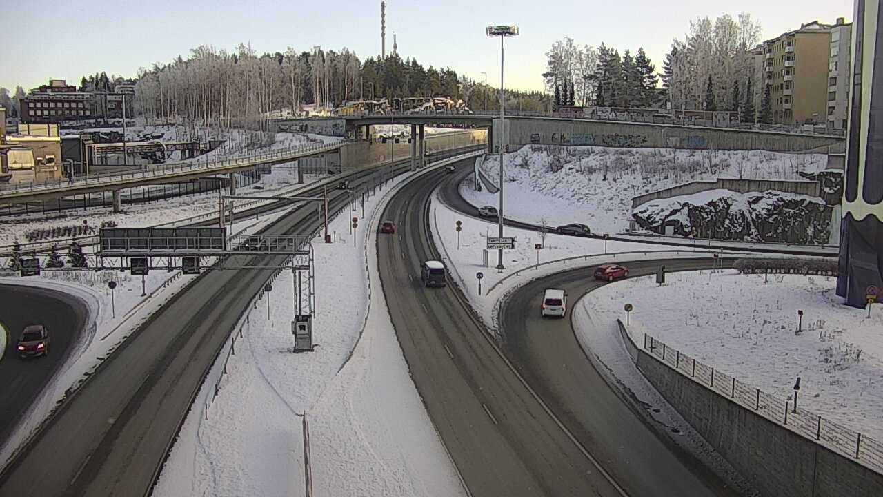 Weather Camera Image Road 12 Tampere, Rantatunneli Armonkallio, Tampere, Pirkanmaa