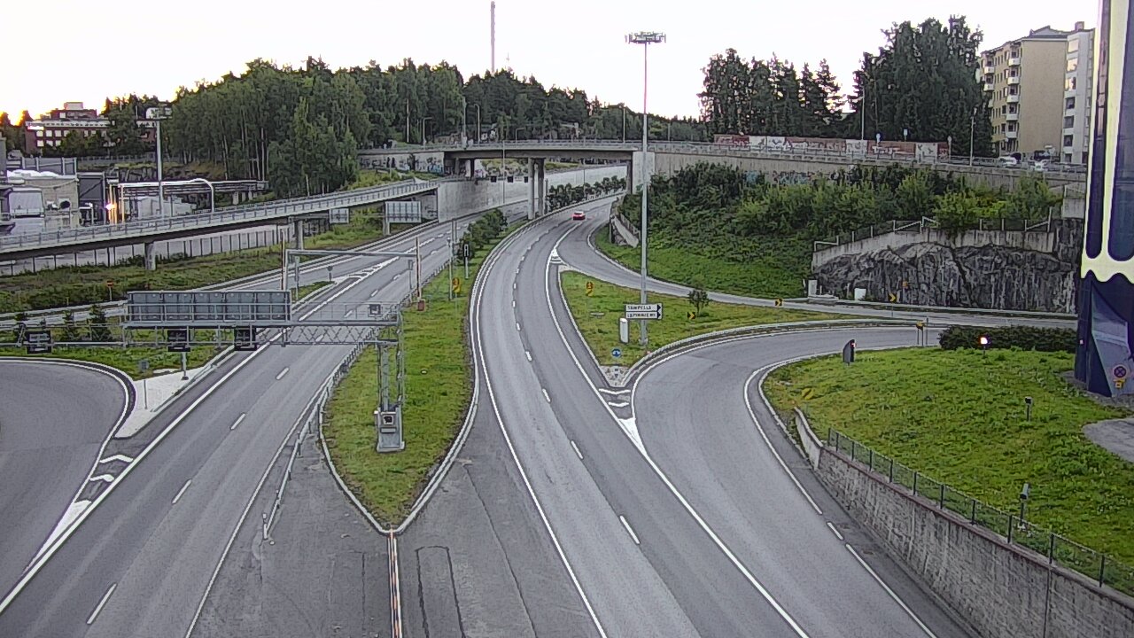 Weather Camera Image Road 12 Tampere, Rantatunneli Armonkallio, Tampere, Pirkanmaa