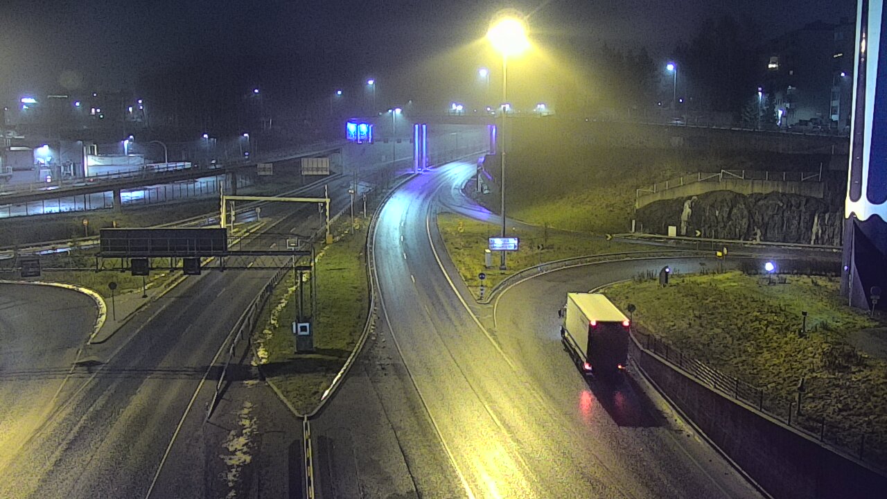 Weather Camera Image Väg 12 Tammerfors, Rantatunneli Armonkallio, Tampere, Pirkanmaa