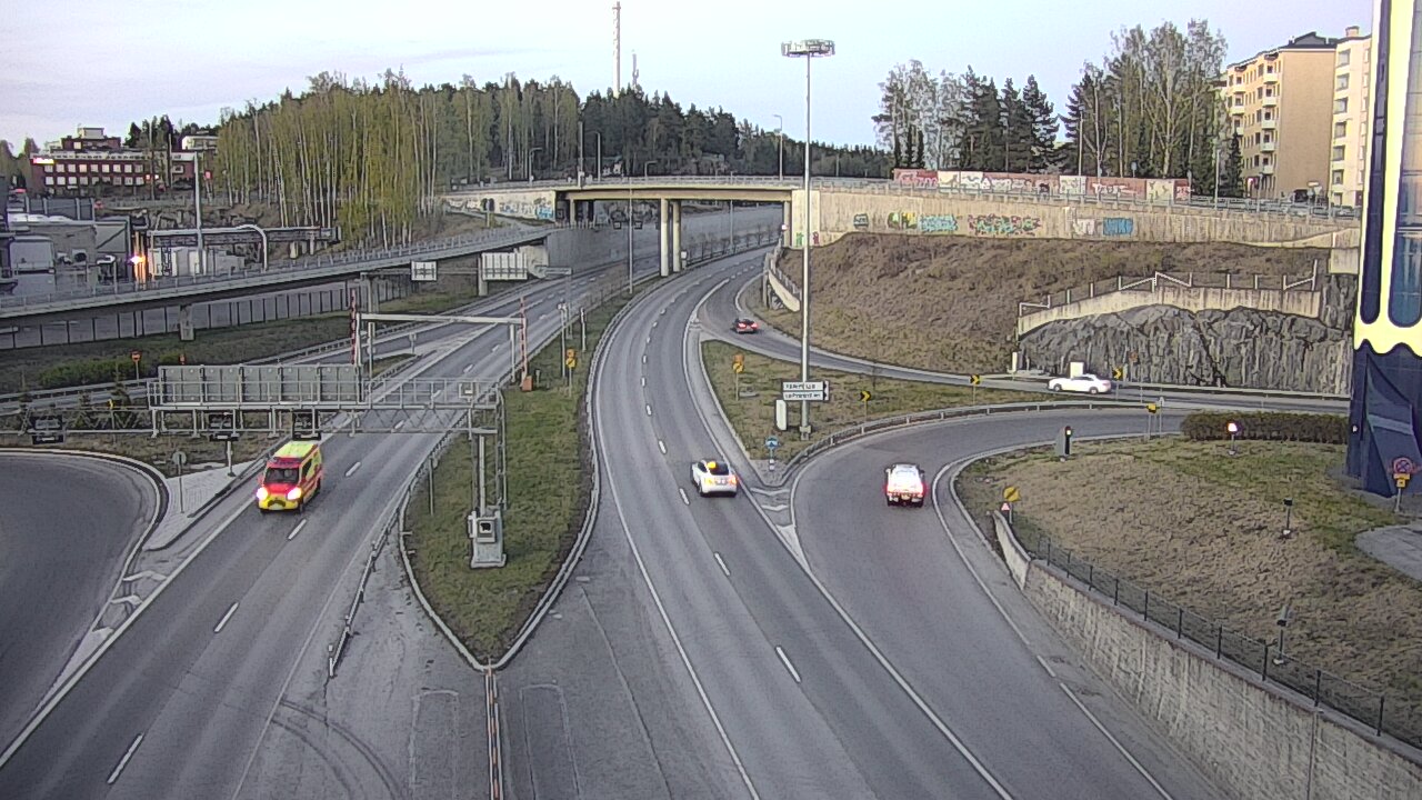Weather Camera Image Väg 12 Tammerfors, Rantatunneli Armonkallio, Tampere, Pirkanmaa