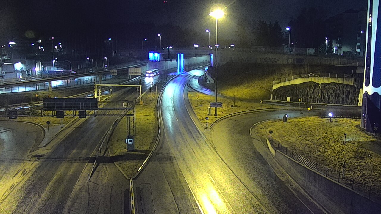 Weather Camera Image Väg 12 Tammerfors, Rantatunneli Armonkallio, Tampere, Pirkanmaa