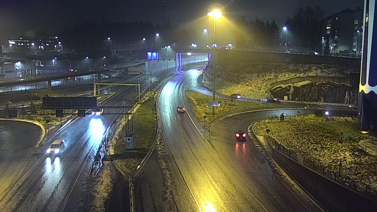 Weather Camera Image Väg 12 Tammerfors, Rantatunneli Armonkallio, Tampere, Pirkanmaa
