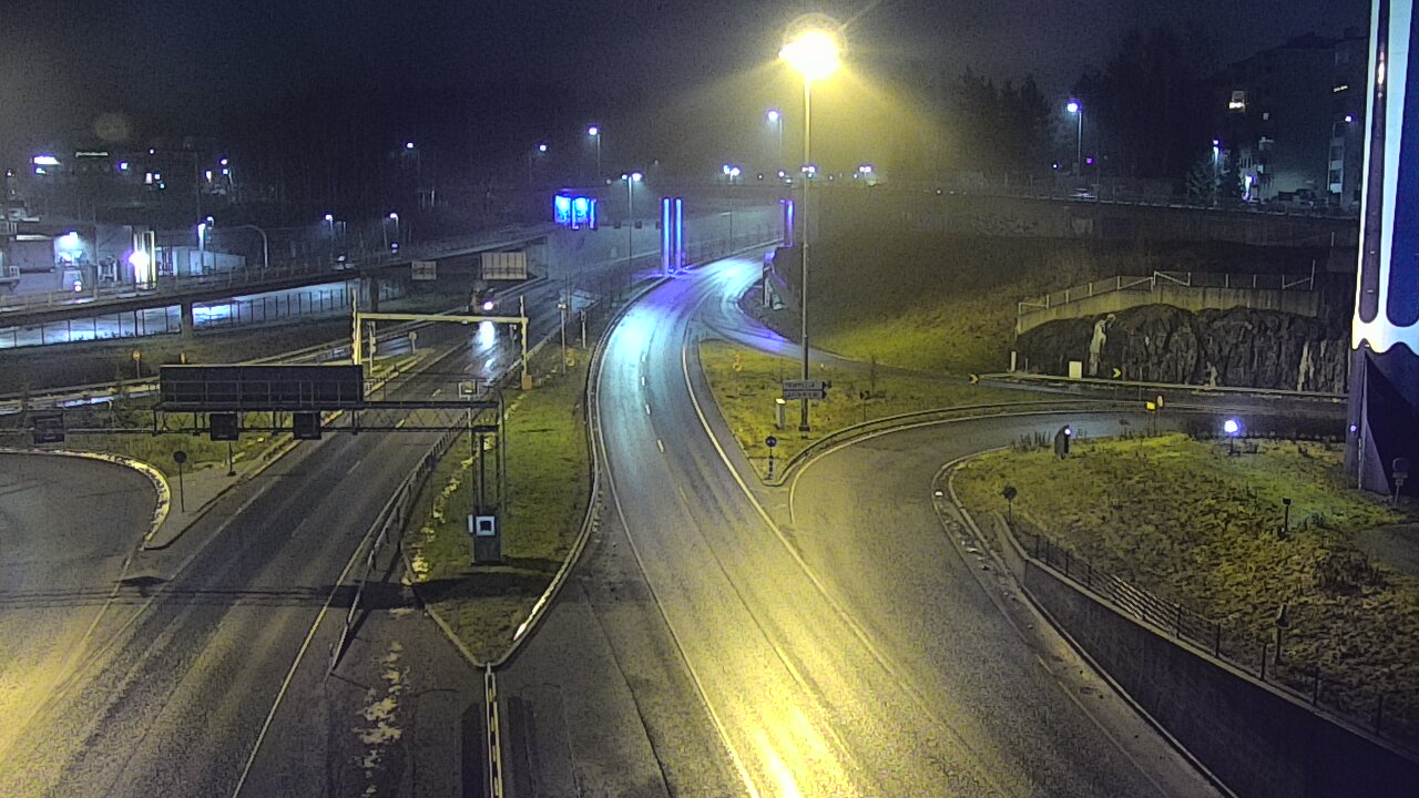 Weather Camera Image Väg 12 Tammerfors, Rantatunneli Armonkallio, Tampere, Pirkanmaa