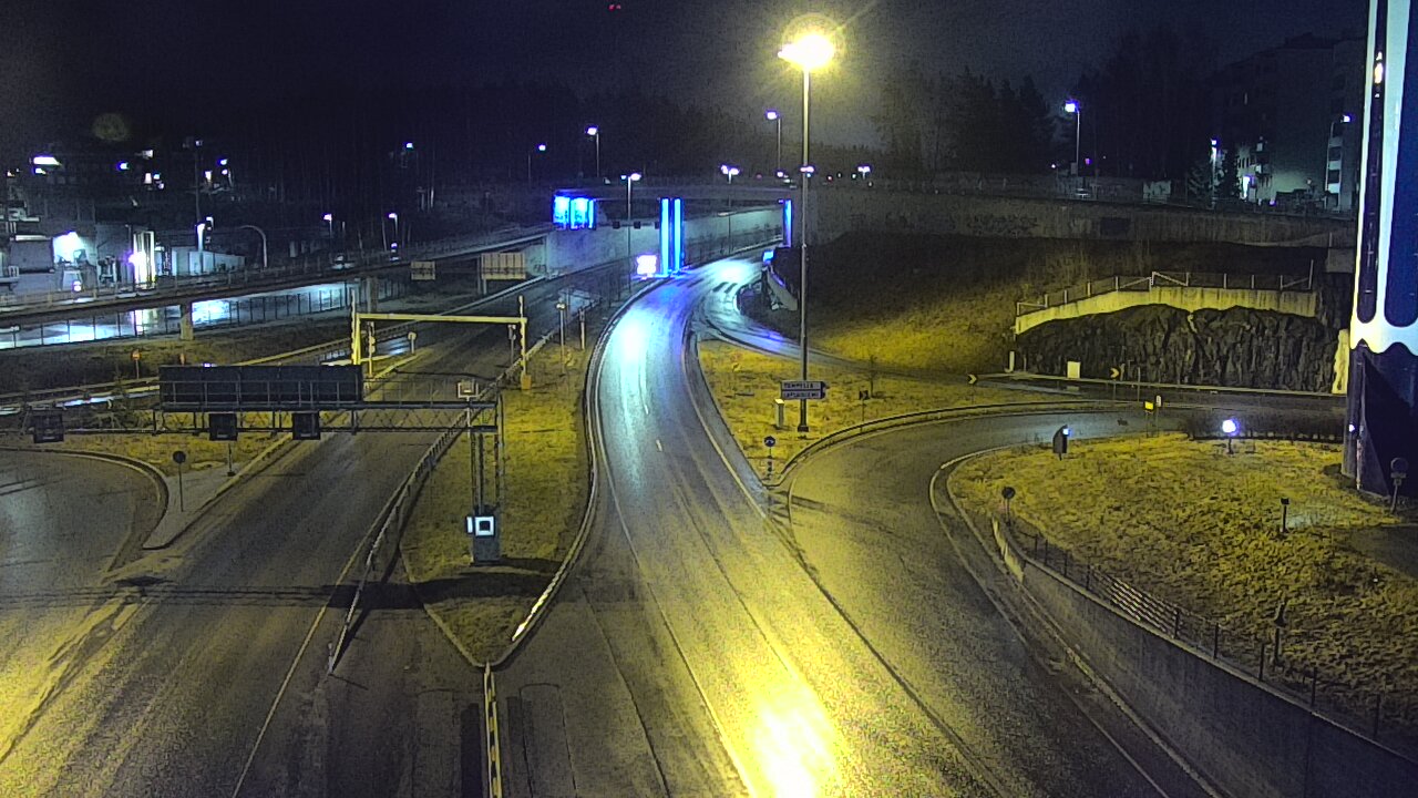 Weather Camera Image Väg 12 Tammerfors, Rantatunneli Armonkallio, Tampere, Pirkanmaa