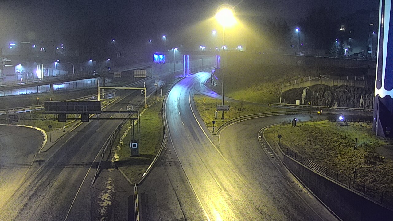 Weather Camera Image Väg 12 Tammerfors, Rantatunneli Armonkallio, Tampere, Pirkanmaa