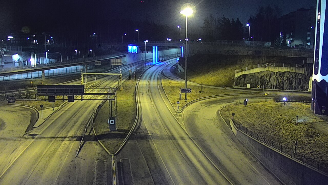 Weather Camera Image Väg 12 Tammerfors, Rantatunneli Armonkallio, Tampere, Pirkanmaa