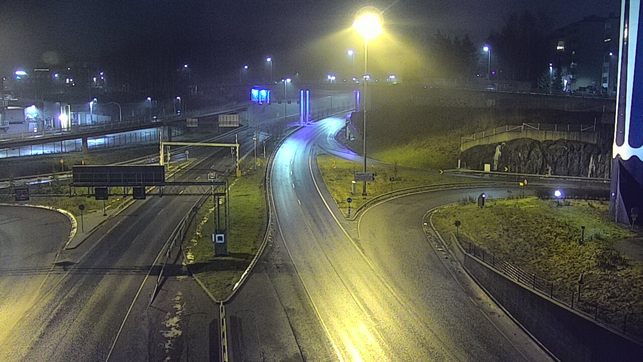 Weather Camera Image Väg 12 Tammerfors, Rantatunneli Armonkallio, Tampere, Pirkanmaa