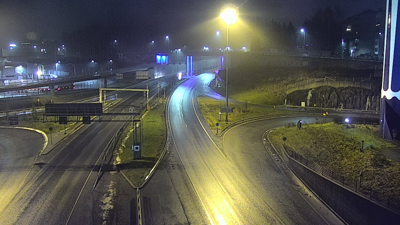 Weather Camera Image Väg 12 Tammerfors, Rantatunneli Armonkallio, Tampere, Pirkanmaa