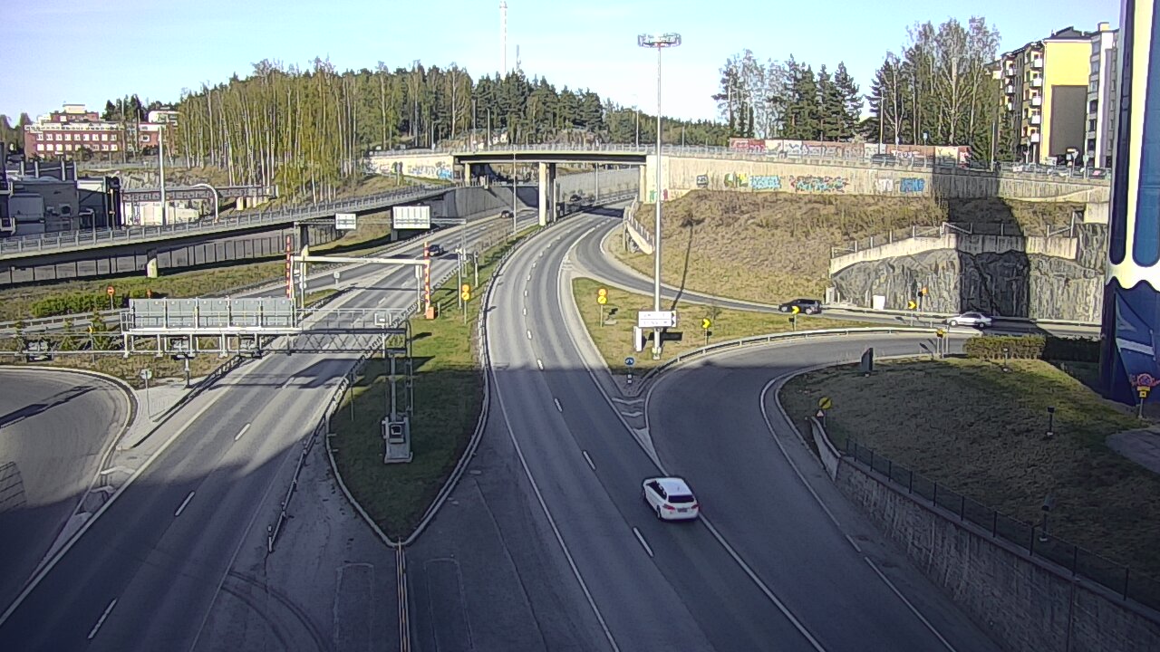 Weather Camera Image Väg 12 Tammerfors, Rantatunneli Armonkallio, Tampere, Pirkanmaa
