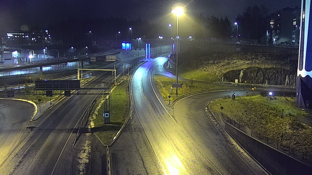 Weather Camera Image Väg 12 Tammerfors, Rantatunneli Armonkallio, Tampere, Pirkanmaa