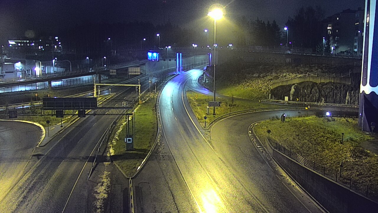 Weather Camera Image Väg 12 Tammerfors, Rantatunneli Armonkallio, Tampere, Pirkanmaa