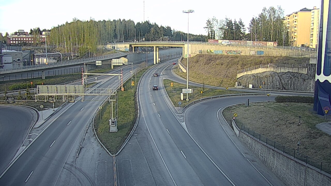 Weather Camera Image Väg 12 Tammerfors, Rantatunneli Armonkallio, Tampere, Pirkanmaa