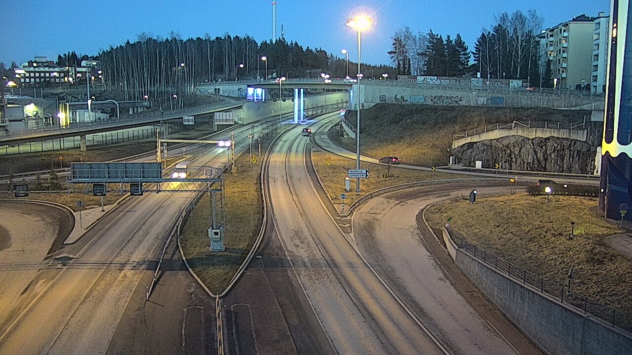 Weather Camera Image Road 12 Tampere, Rantatunneli Armonkallio, Tampere, Pirkanmaa