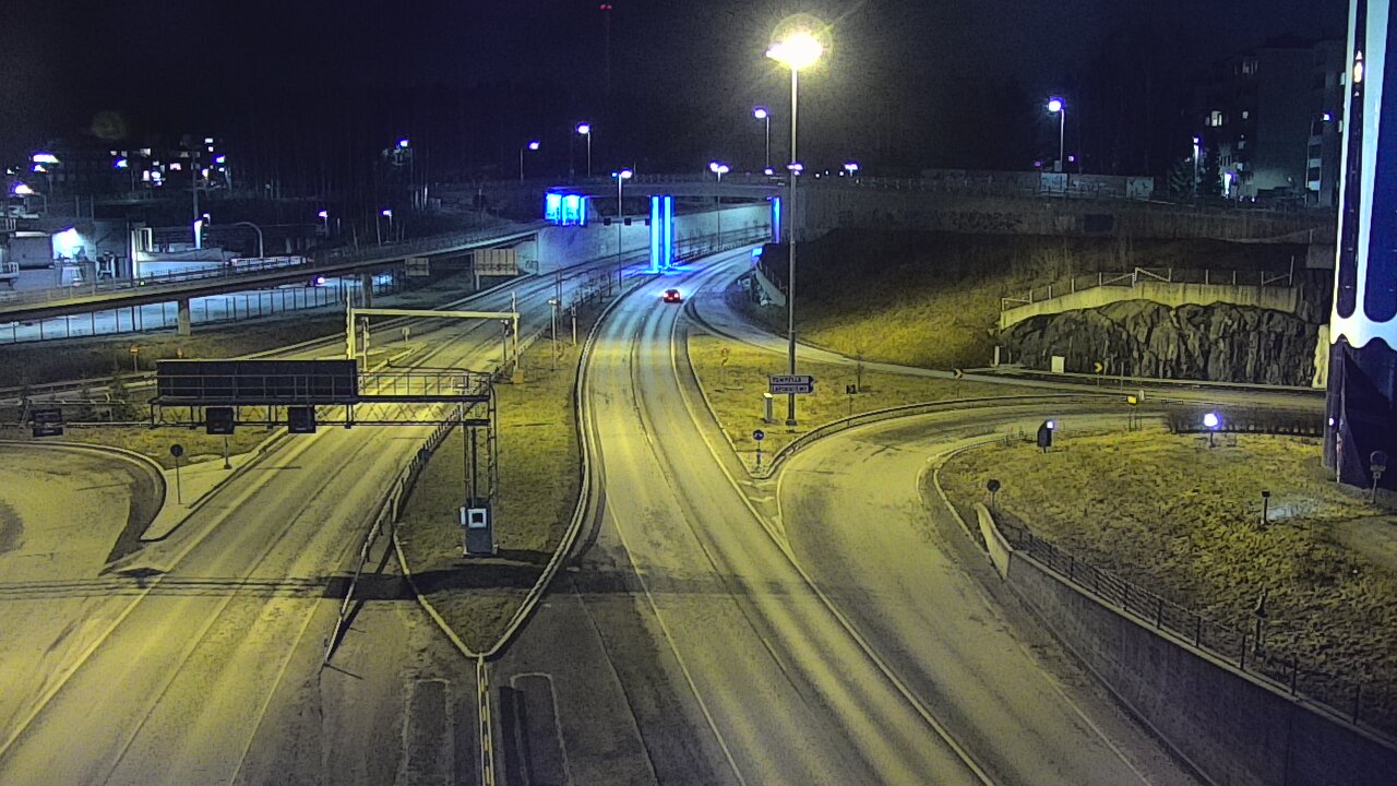 Weather Camera Image Väg 12 Tammerfors, Rantatunneli Armonkallio, Tampere, Pirkanmaa