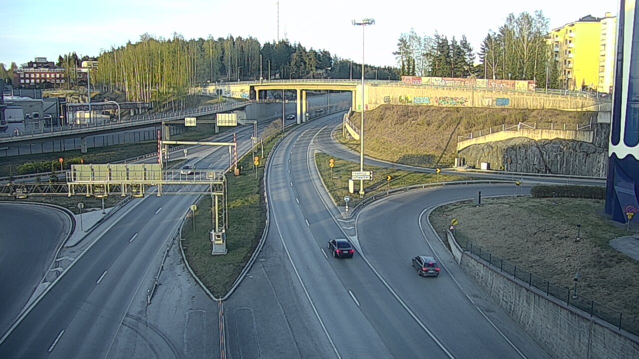 Weather Camera Image Väg 12 Tammerfors, Rantatunneli Armonkallio, Tampere, Pirkanmaa