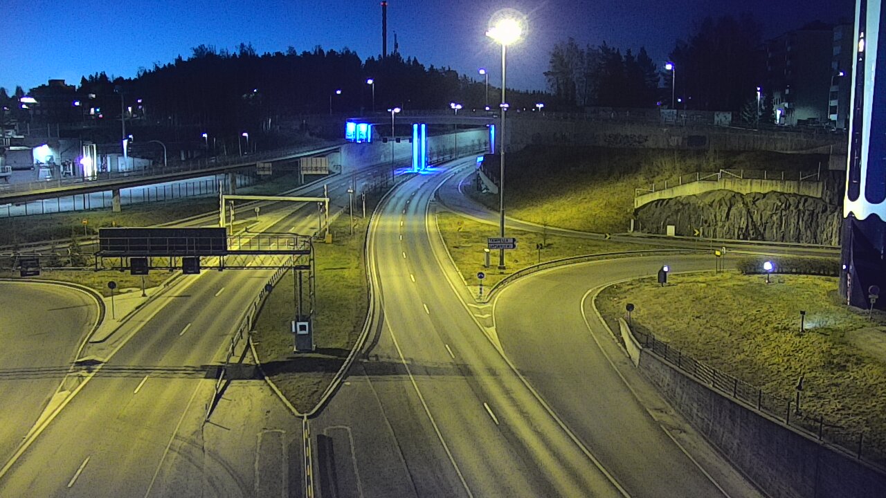 Weather Camera Image Väg 12 Tammerfors, Rantatunneli Armonkallio, Tampere, Pirkanmaa