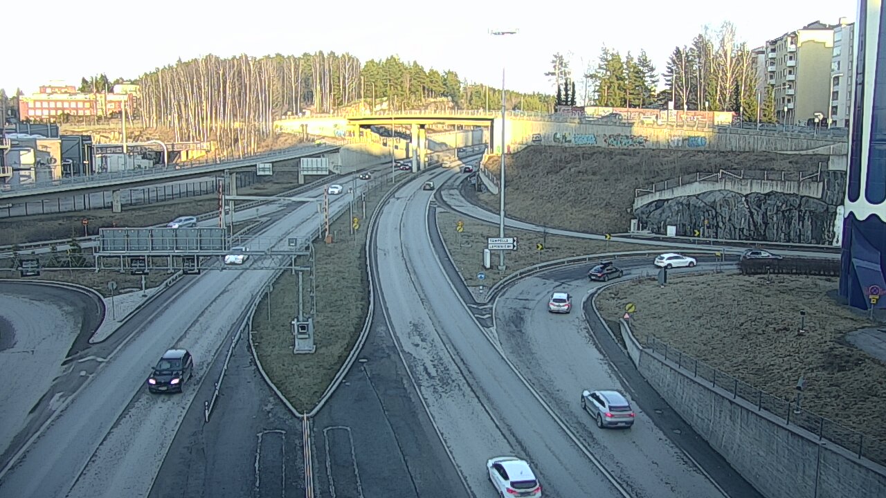 Weather Camera Image Väg 12 Tammerfors, Rantatunneli Armonkallio, Tampere, Pirkanmaa