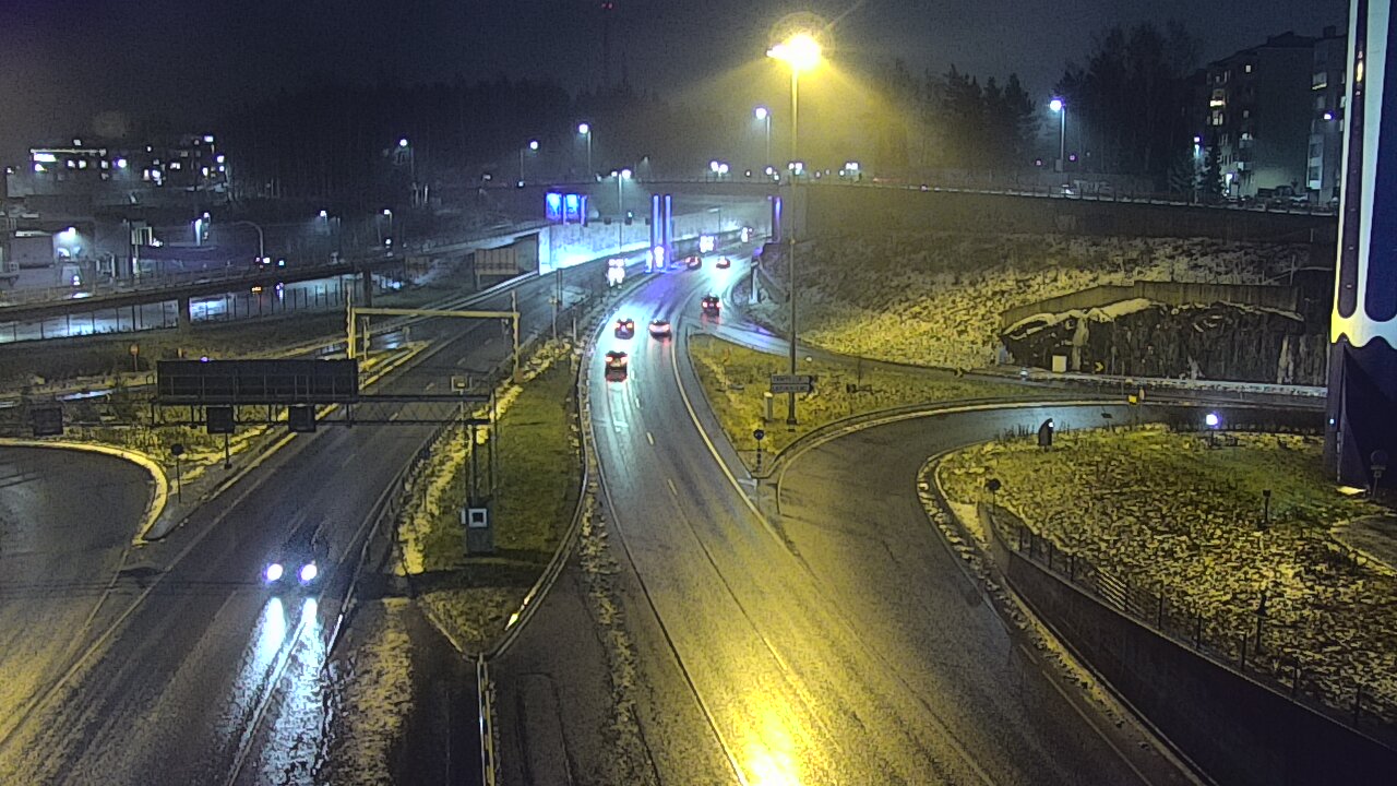 Weather Camera Image Väg 12 Tammerfors, Rantatunneli Armonkallio, Tampere, Pirkanmaa