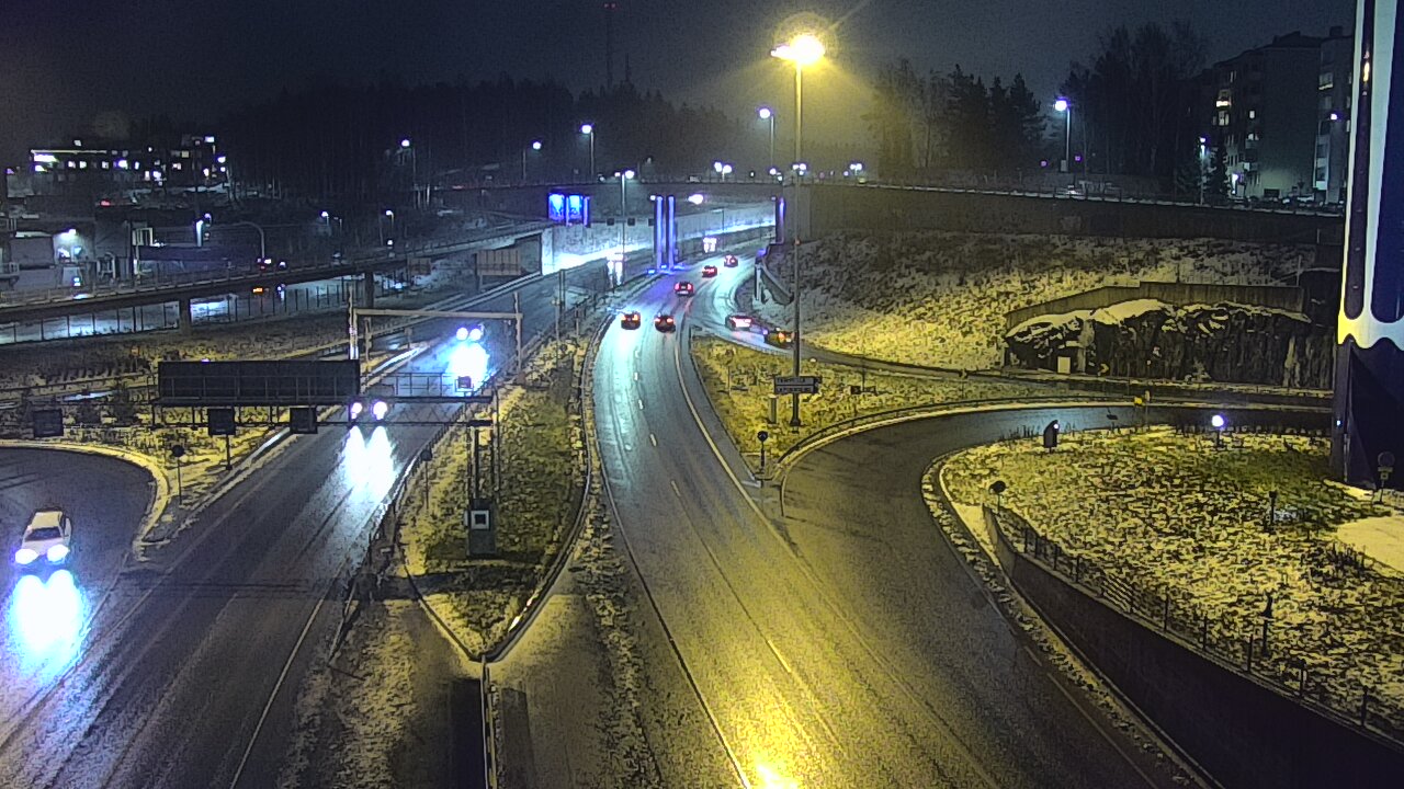 Weather Camera Image Väg 12 Tammerfors, Rantatunneli Armonkallio, Tampere, Pirkanmaa