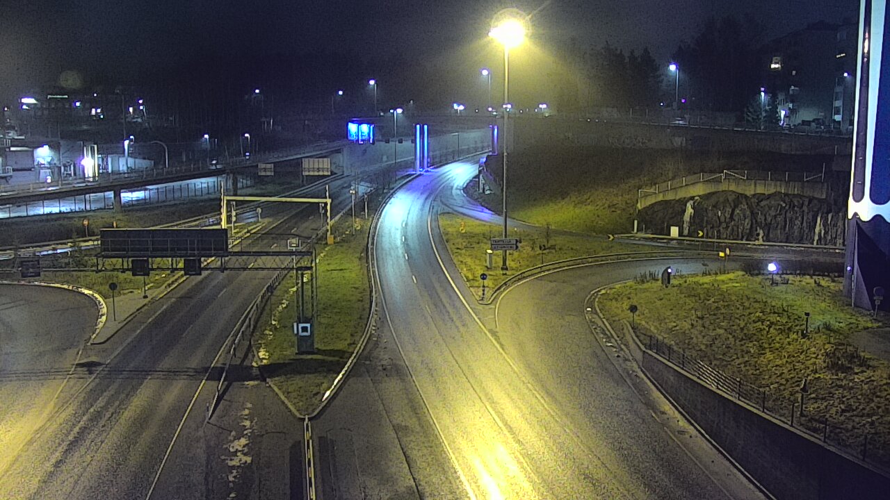 Weather Camera Image Väg 12 Tammerfors, Rantatunneli Armonkallio, Tampere, Pirkanmaa