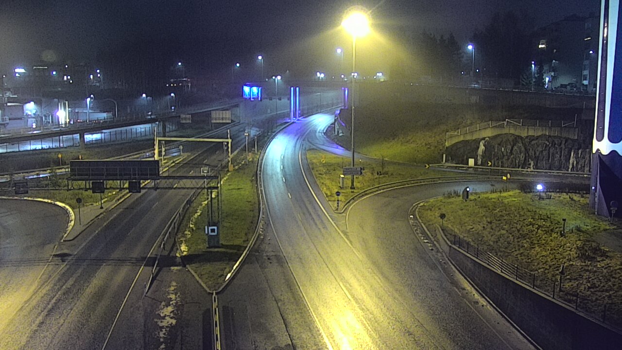 Weather Camera Image Väg 12 Tammerfors, Rantatunneli Armonkallio, Tampere, Pirkanmaa