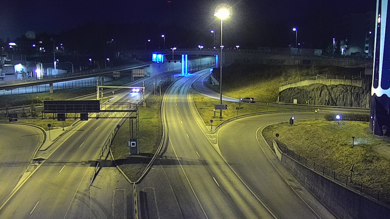 Weather Camera Image Väg 12 Tammerfors, Rantatunneli Armonkallio, Tampere, Pirkanmaa