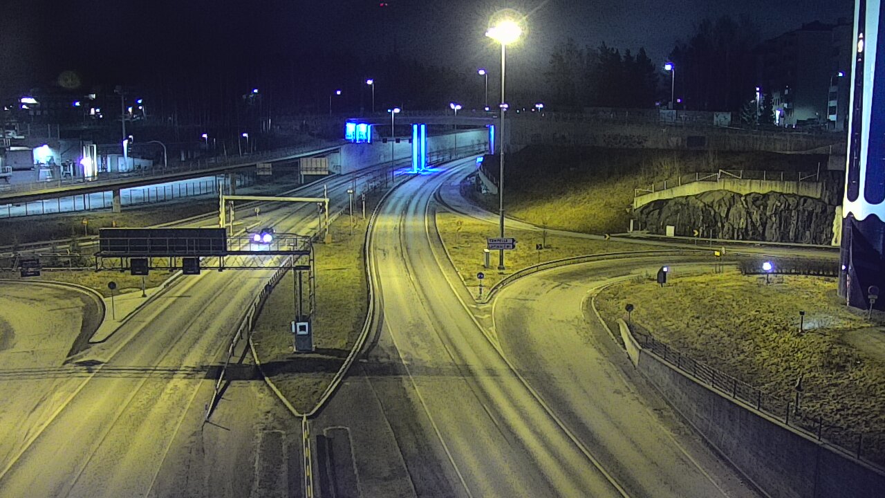 Weather Camera Image Väg 12 Tammerfors, Rantatunneli Armonkallio, Tampere, Pirkanmaa