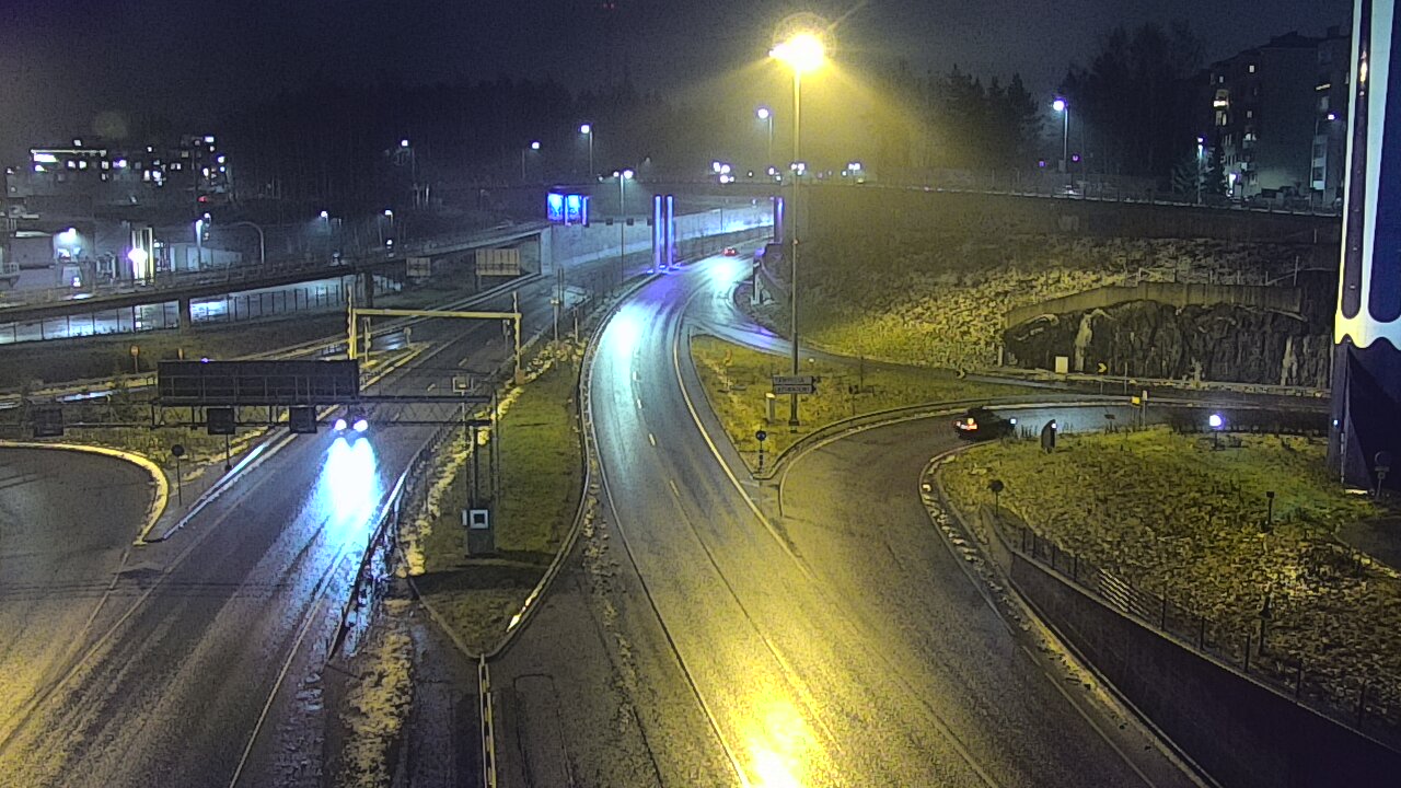 Weather Camera Image Väg 12 Tammerfors, Rantatunneli Armonkallio, Tampere, Pirkanmaa