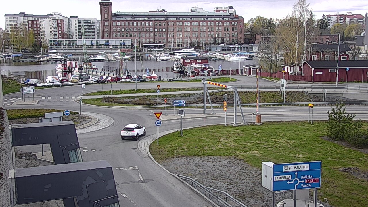 Weather Camera Image Väg 12 Tammerfors, Rantatunneli Armonkallio, Tampere, Pirkanmaa