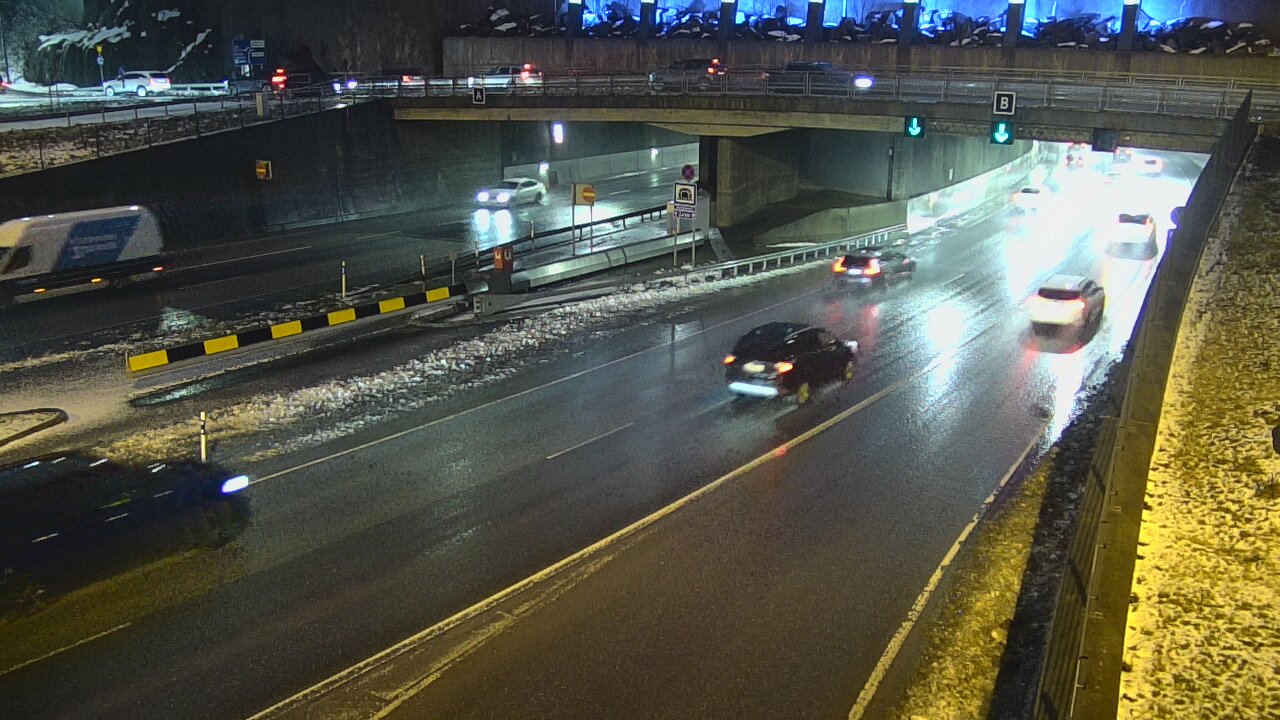 Weather Camera Image Väg 12 Tammerfors, Rantatunneli bom, öster, Tampere, Pirkanmaa