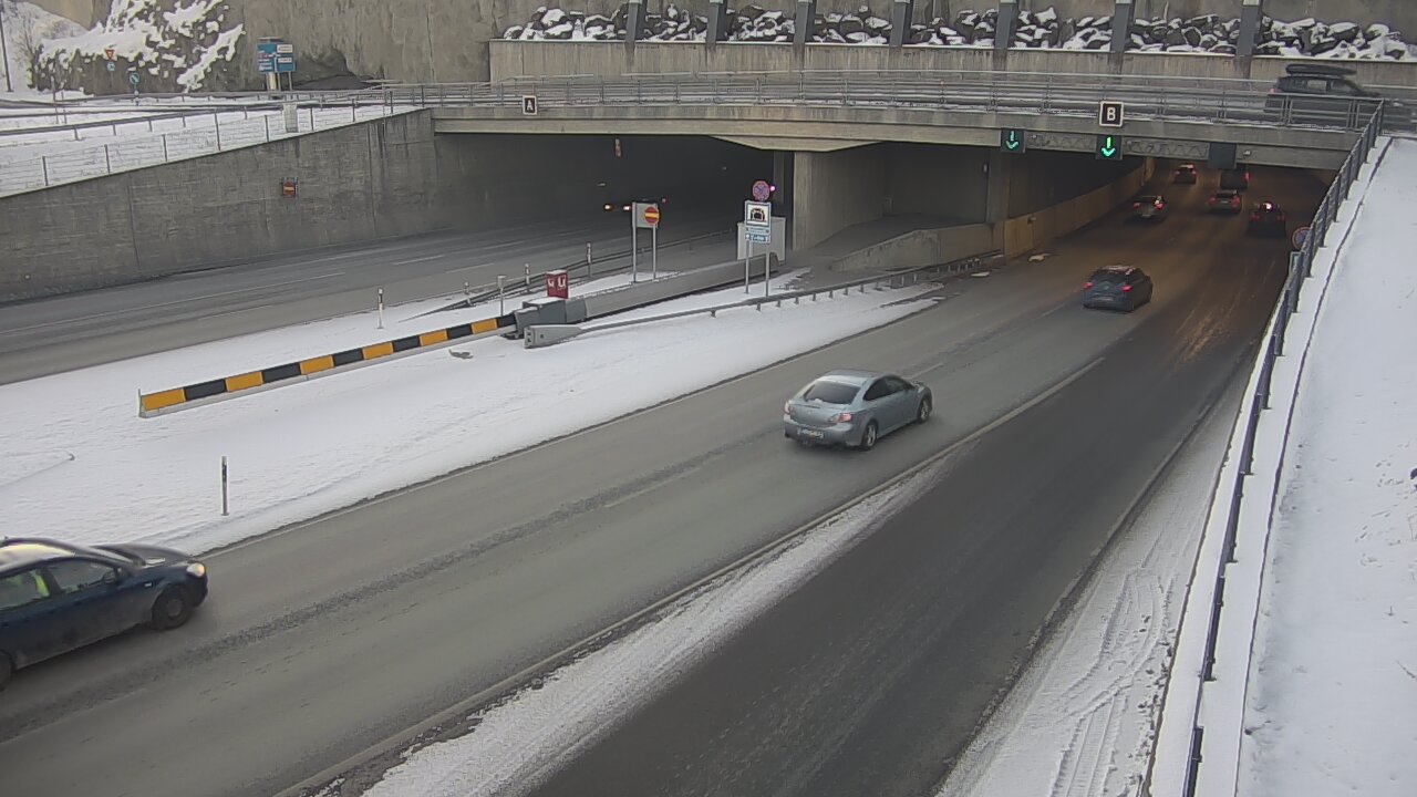 Weather Camera Image Väg 12 Tammerfors, Rantatunneli bom, öster, Tampere, Pirkanmaa