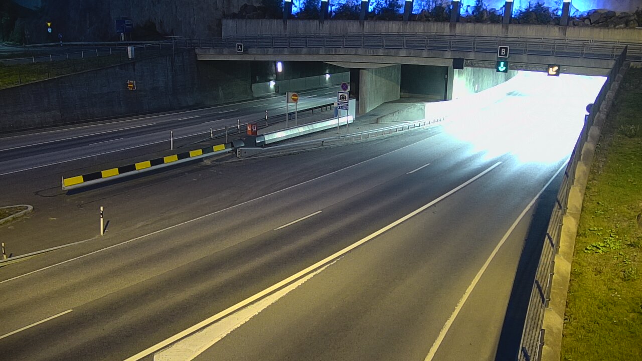 Kelikamerat Kuva Tie 12 Tampere, Rantatunneli puomi, itä, Tampere, Pirkanmaa