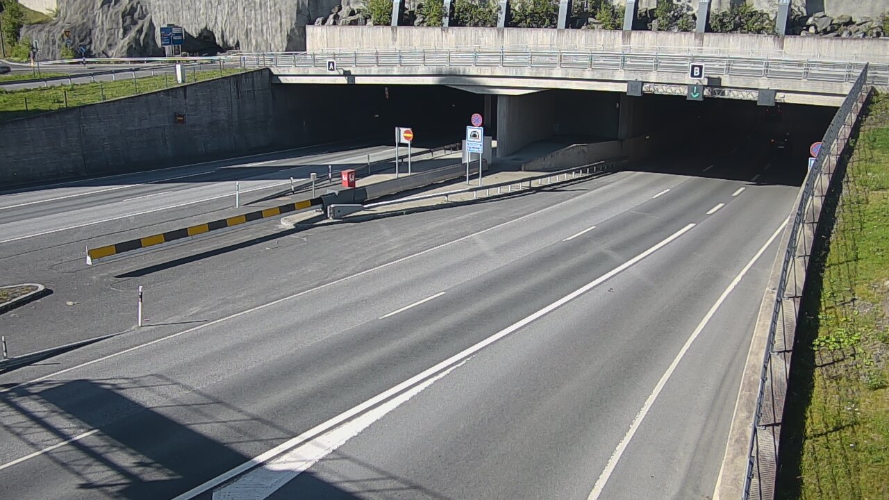 Kelikamerat Kuva Tie 12 Tampere, Rantatunneli puomi, itä, Tampere, Pirkanmaa