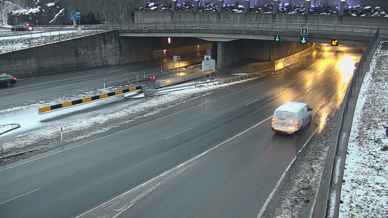 Kelikamerat Kuva Tie 12 Tampere, Rantatunneli puomi, itä, Tampere, Pirkanmaa