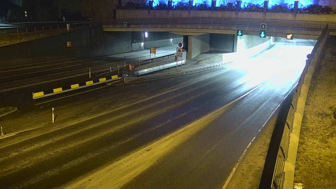 Kelikamerat Kuva Tie 12 Tampere, Rantatunneli puomi, itä, Tampere, Pirkanmaa