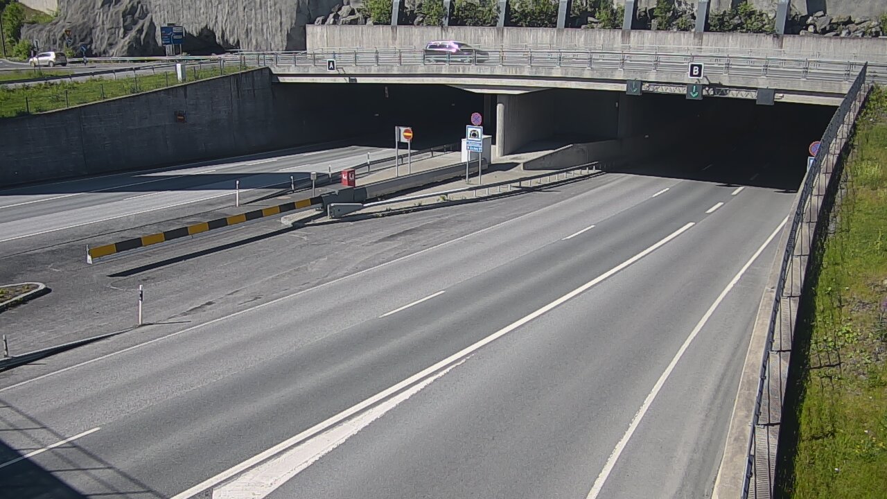 Kelikamerat Kuva Tie 12 Tampere, Rantatunneli puomi, itä, Tampere, Pirkanmaa