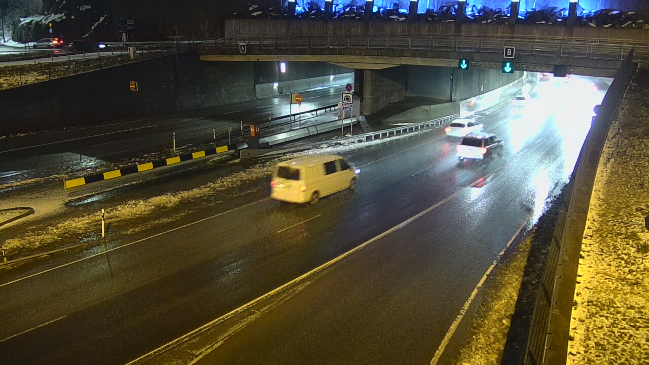 Weather Camera Image Väg 12 Tammerfors, Rantatunneli bom, öster, Tampere, Pirkanmaa