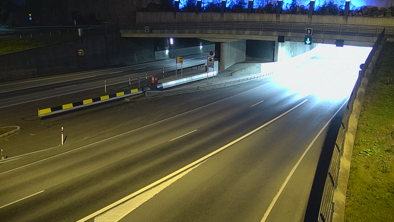 Kelikamerat Kuva Tie 12 Tampere, Rantatunneli puomi, itä, Tampere, Pirkanmaa