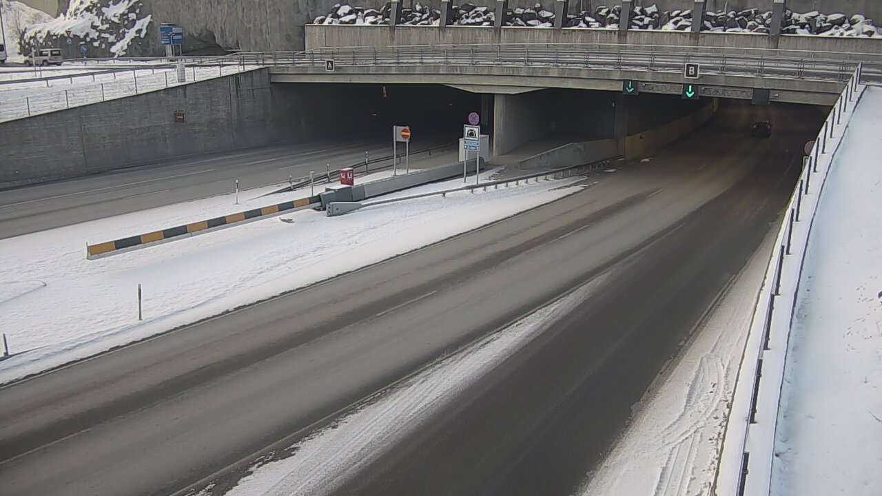 Weather Camera Image Väg 12 Tammerfors, Rantatunneli bom, öster, Tampere, Pirkanmaa