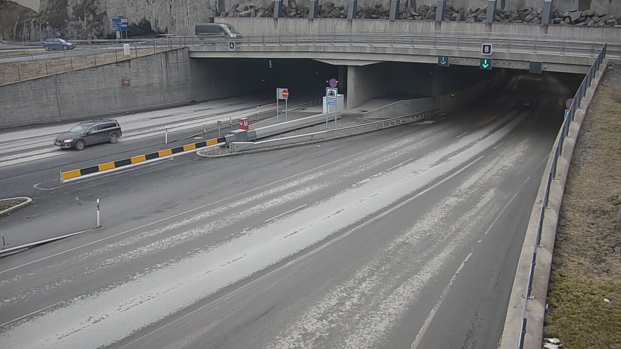 Kelikamerat Kuva Tie 12 Tampere, Rantatunneli puomi, itä, Tampere, Pirkanmaa