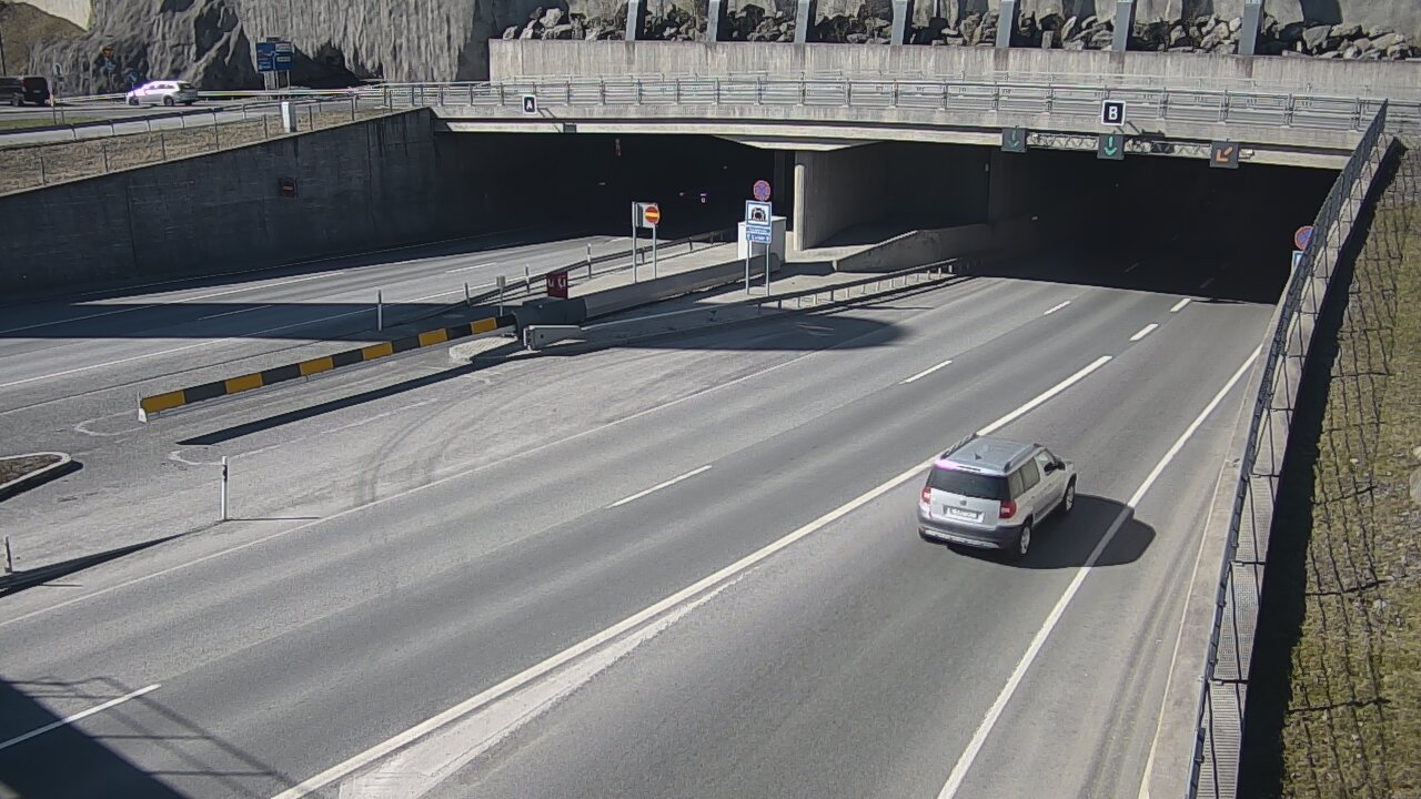 Kelikamerat Kuva Tie 12 Tampere, Rantatunneli puomi, itä, Tampere, Pirkanmaa