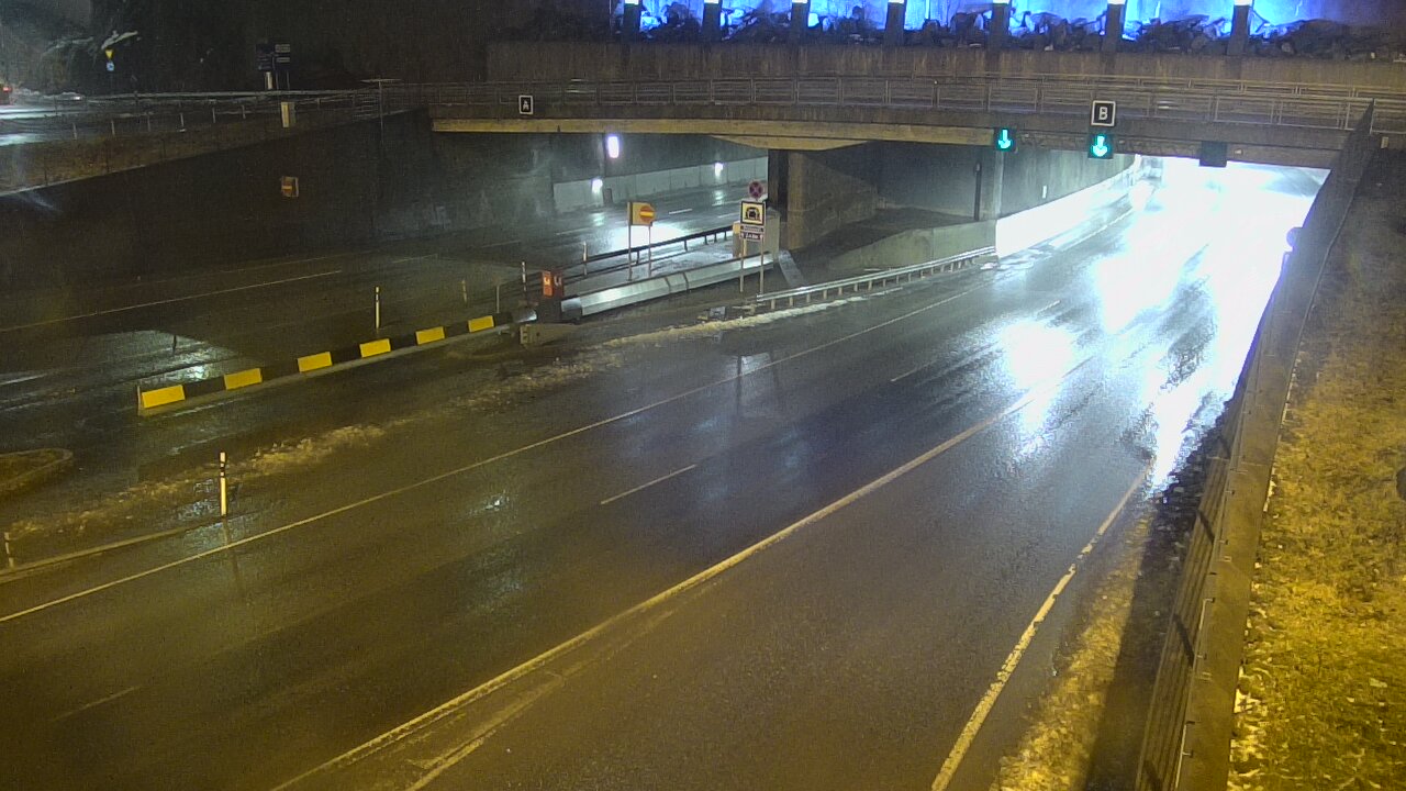Weather Camera Image Väg 12 Tammerfors, Rantatunneli bom, öster, Tampere, Pirkanmaa