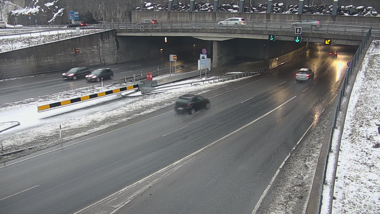 Kelikamerat Kuva Tie 12 Tampere, Rantatunneli puomi, itä, Tampere, Pirkanmaa