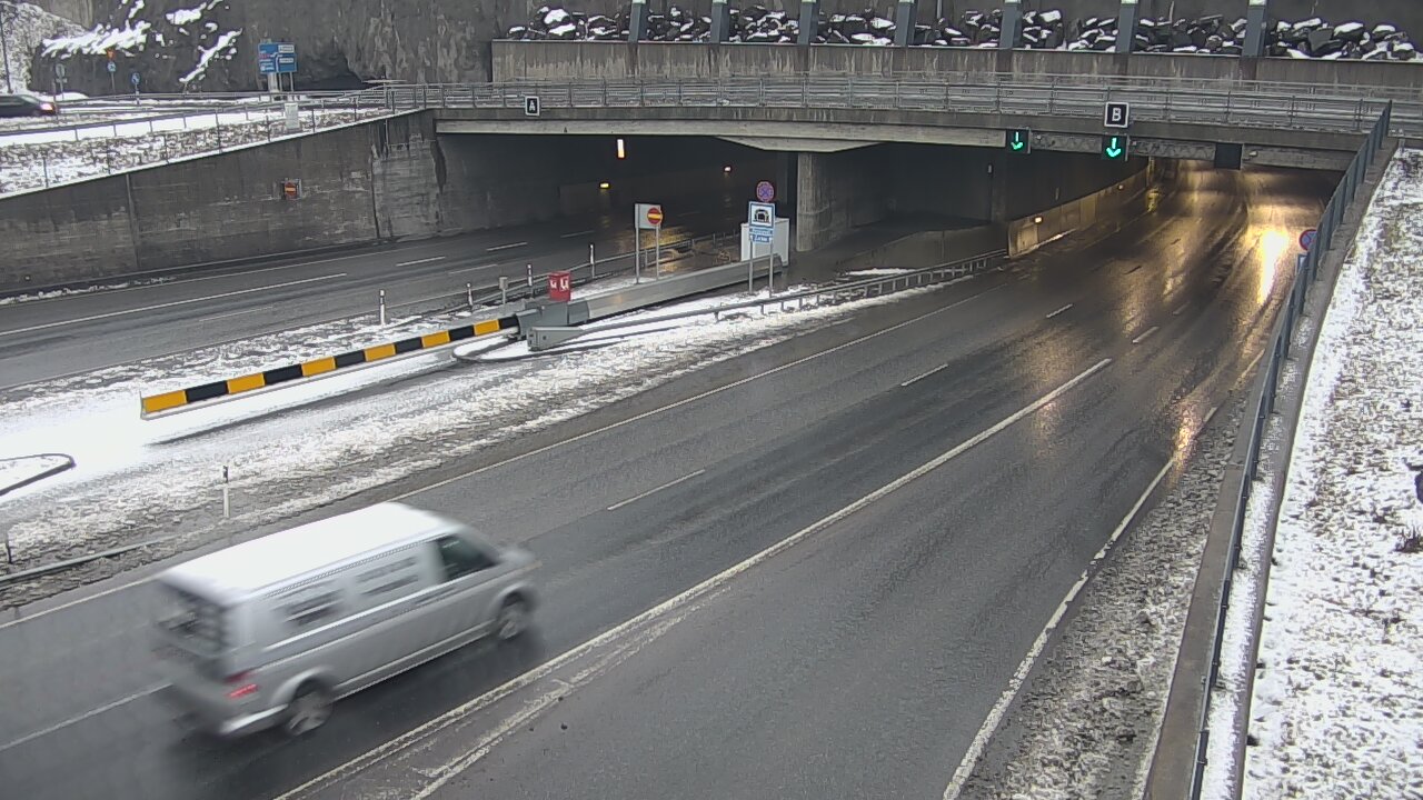 Kelikamerat Kuva Tie 12 Tampere, Rantatunneli puomi, itä, Tampere, Pirkanmaa