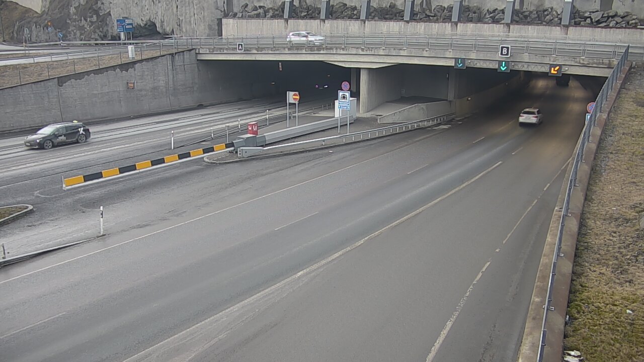 Kelikamerat Kuva Tie 12 Tampere, Rantatunneli puomi, itä, Tampere, Pirkanmaa