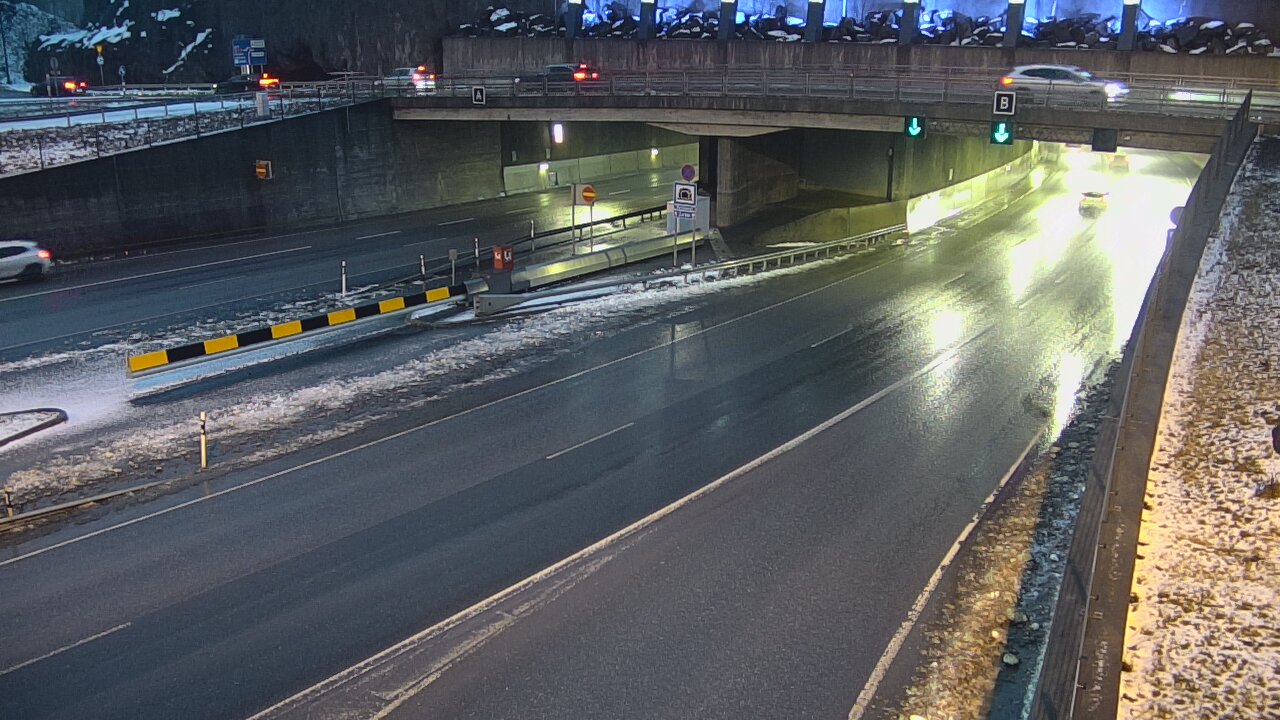 Kelikamerat Kuva Tie 12 Tampere, Rantatunneli puomi, itä, Tampere, Pirkanmaa