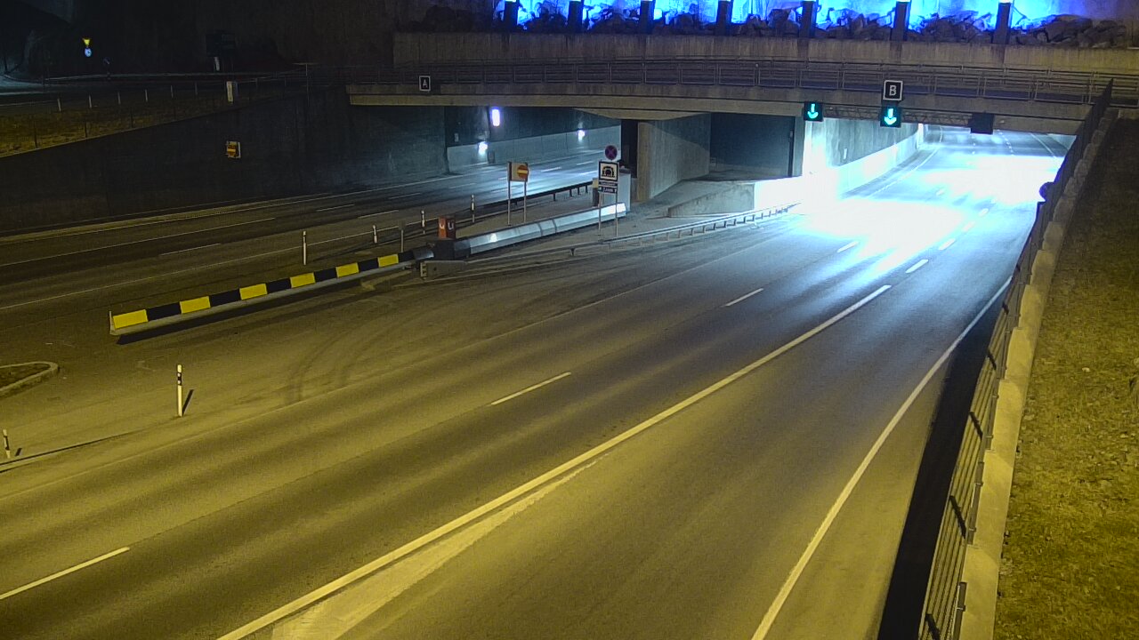 Kelikamerat Kuva Tie 12 Tampere, Rantatunneli puomi, itä, Tampere, Pirkanmaa